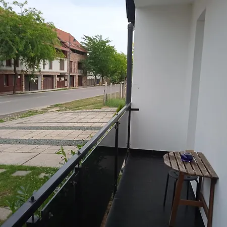 Apartman Varfuerdo Gyula